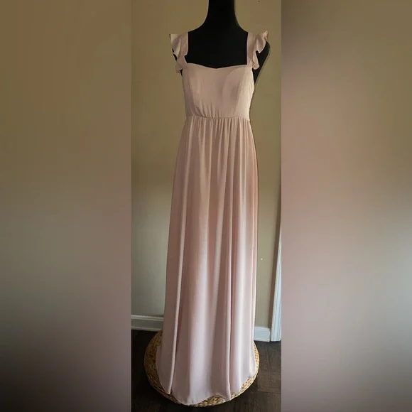 light pink off the shoulder maxi dress Cassandra Off Shoulder Slinky Maxi Dress / Pale Pink | MESHKI